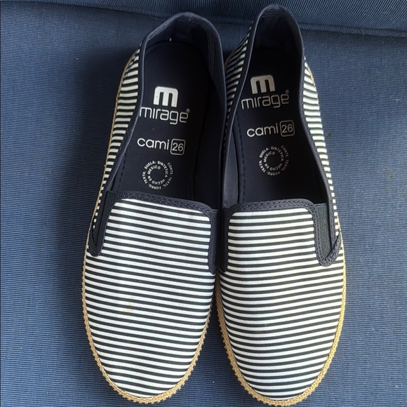 Blue and White Slip-On Loafers with Nautical Design - Picture 2 of 3